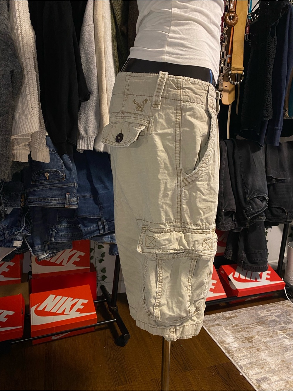 Vintage Men's American Eagle Beige Cargo Shorts